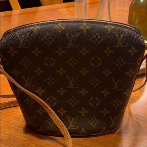 Louis Vuitton Shoulder Bag